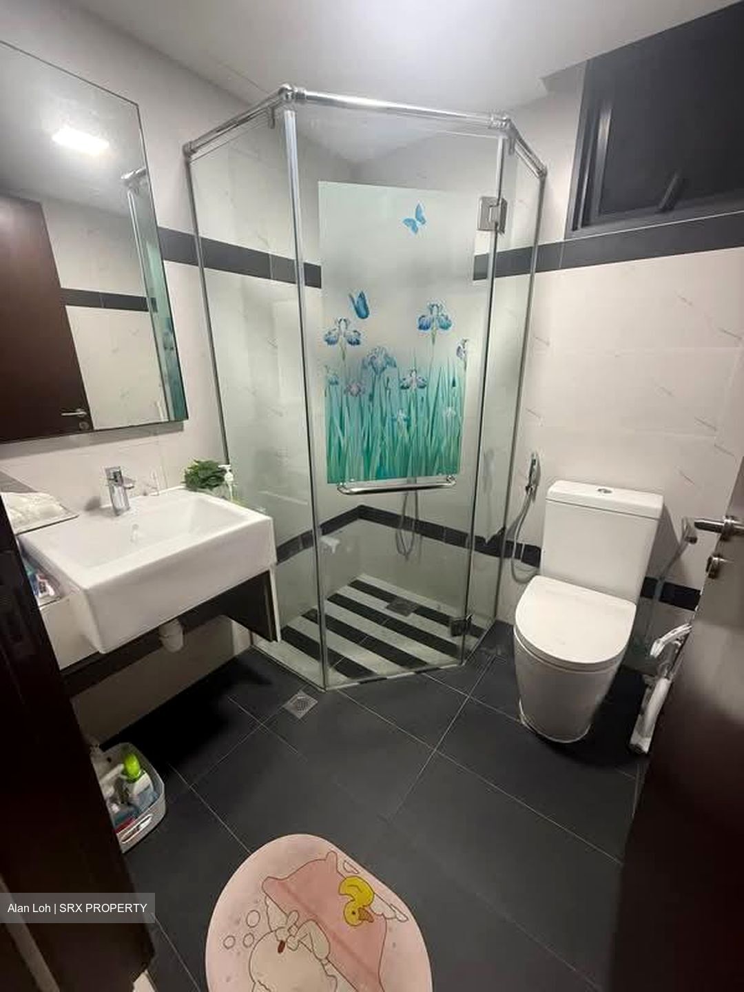 Symphony Suites (D27), Condominium #585515261